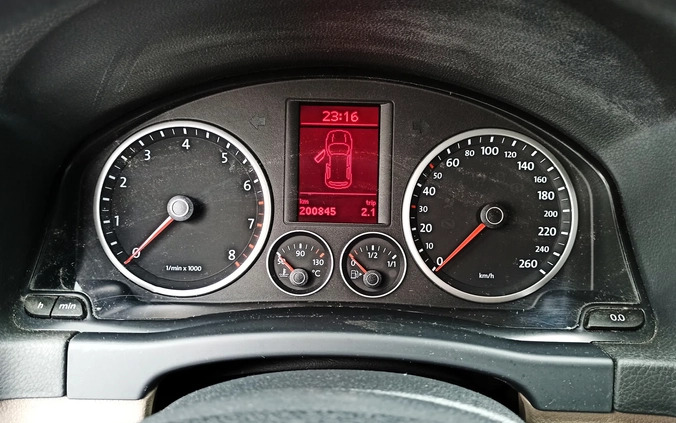 Volkswagen Tiguan cena 29900 przebieg: 200845, rok produkcji 2008 z Pruszków małe 781